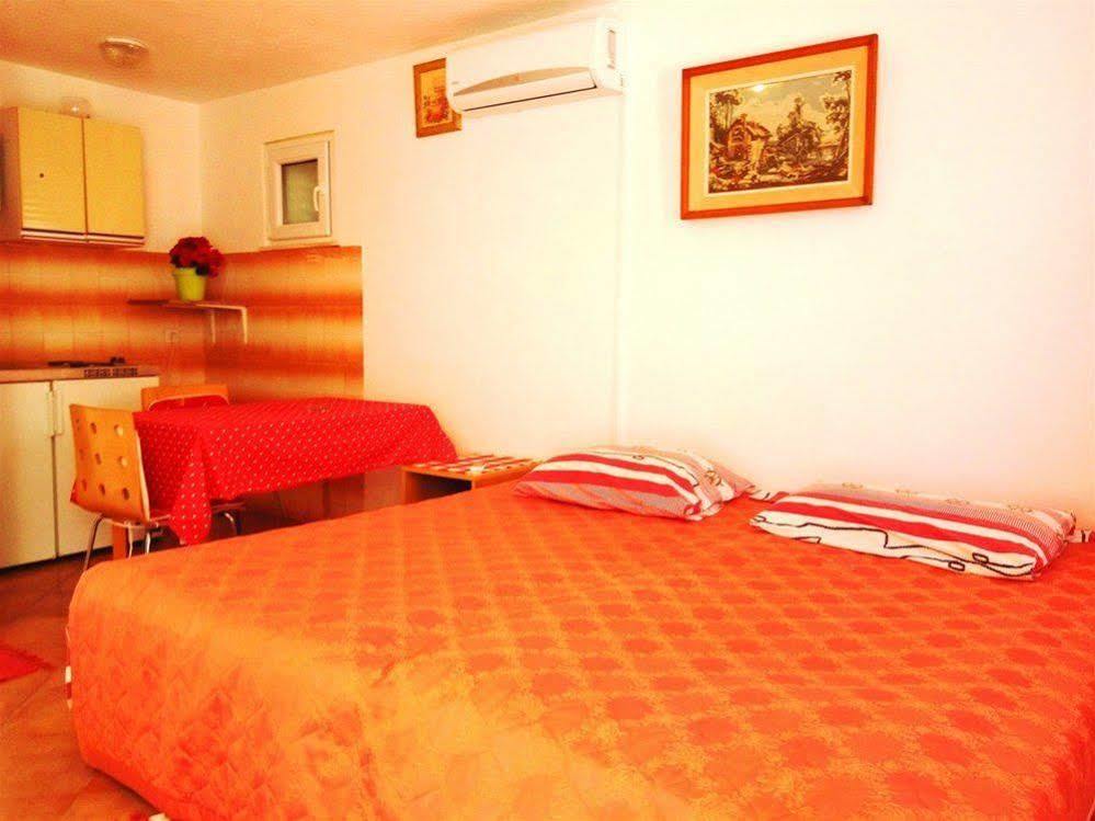 Guest House Kate Mlini Zewnętrze zdjęcie